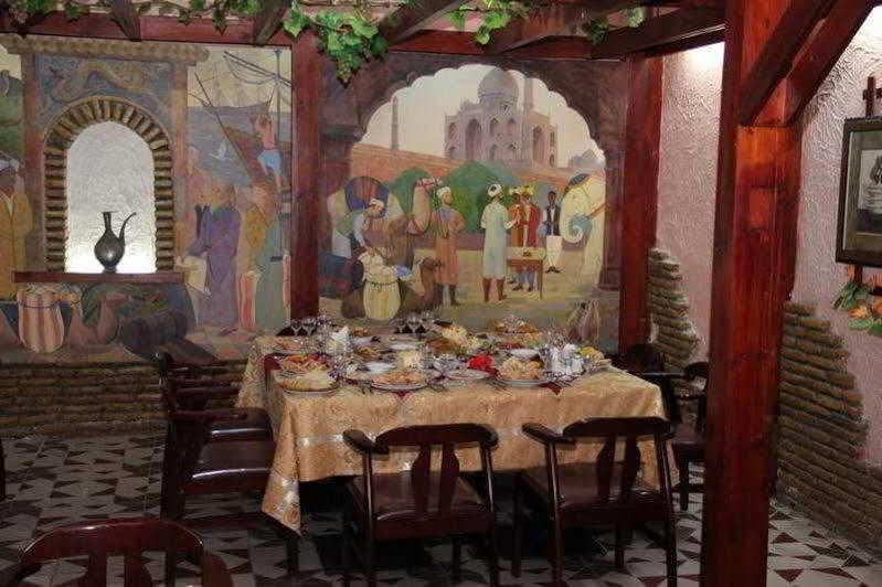 Hotel Asia 사마르칸트 외부 사진
