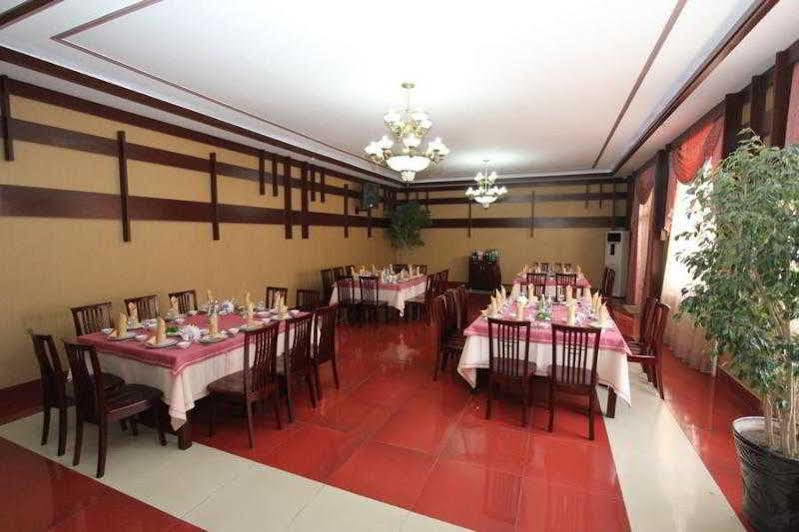 Hotel Asia 사마르칸트 외부 사진